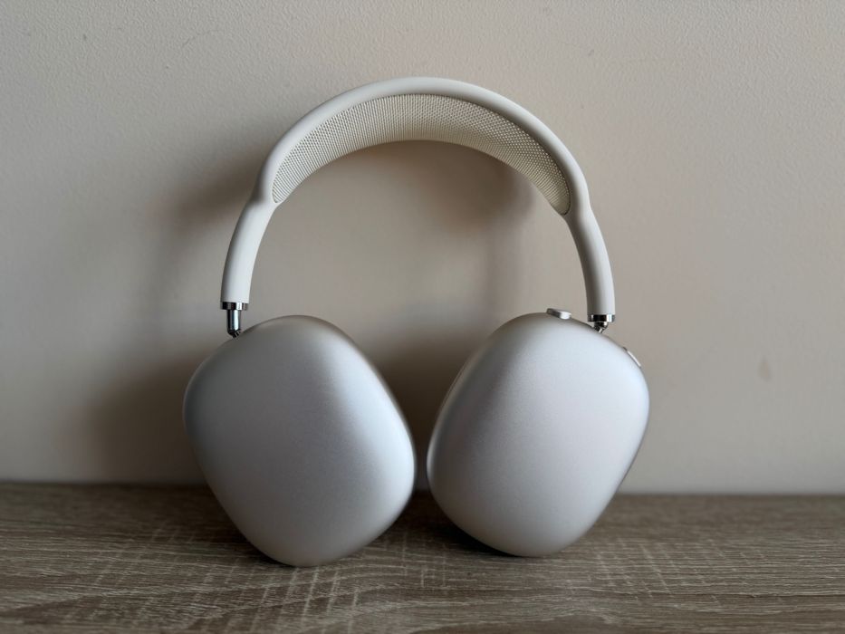 Apple AirPods Max Starlight – оригинални, перфектно състояние