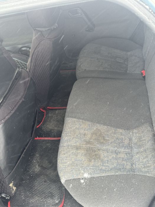 Продам машину  2212 хорошем состаяние