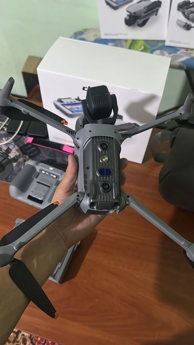 DJI Air 3S Fly More Combo