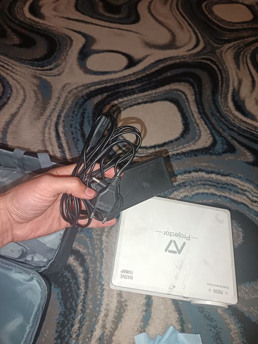 Projector. A7. Native 1080.