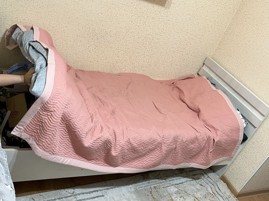 Продам Кровать 190*85