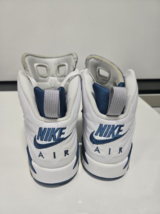 Мъжки маратонки NIKE Jordan 38.5