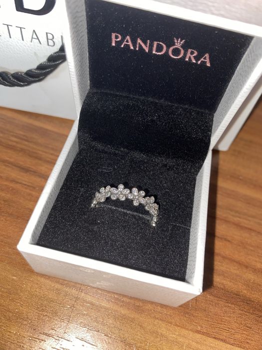 Продам кольцо от Пандоры