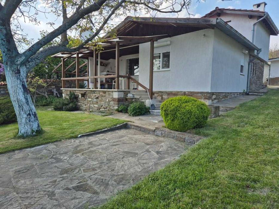 Продава се Къща в София, Център - 90 кв.м за 1800 €/кв.м - Снимка #1