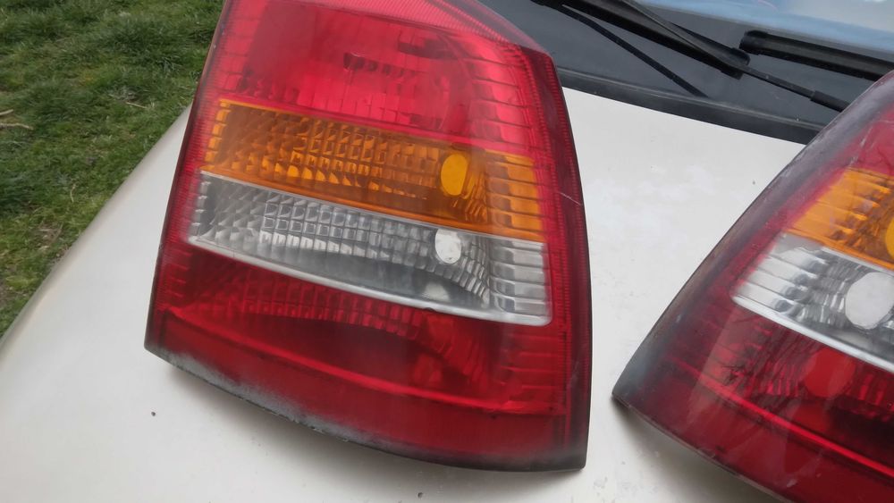 Faruri si stopuri opel astra g