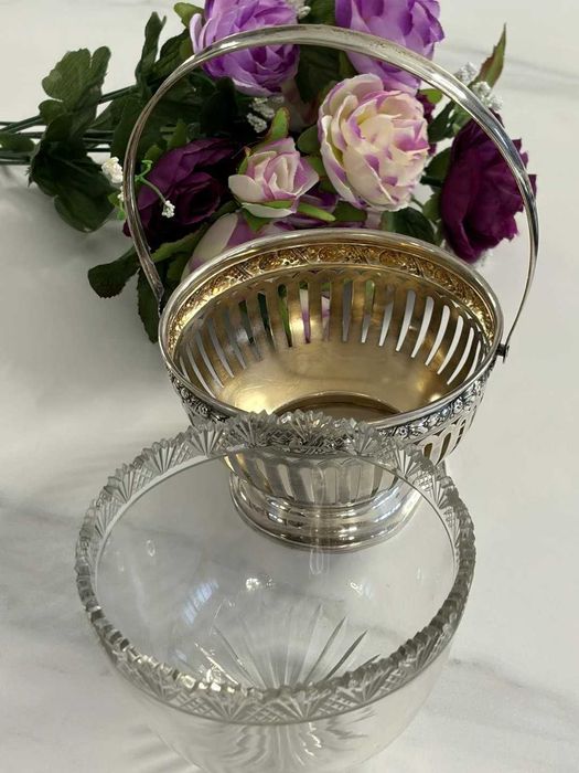 Bombonieră de colecție din Argint Masiv 800 și Cristal