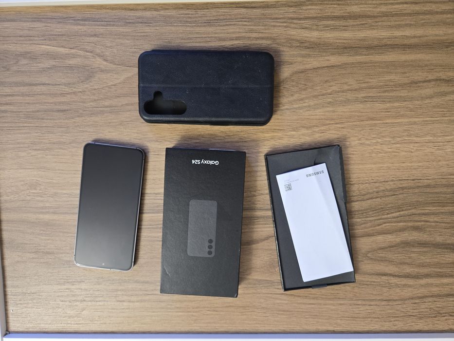 Продам телефон Samsung S24