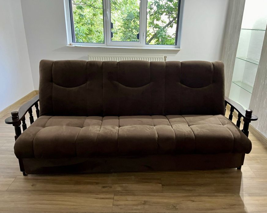 Canapea extensibila cu fotolii - stare ca noua