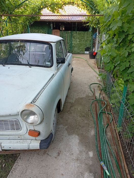 Trabant 601 L înscris