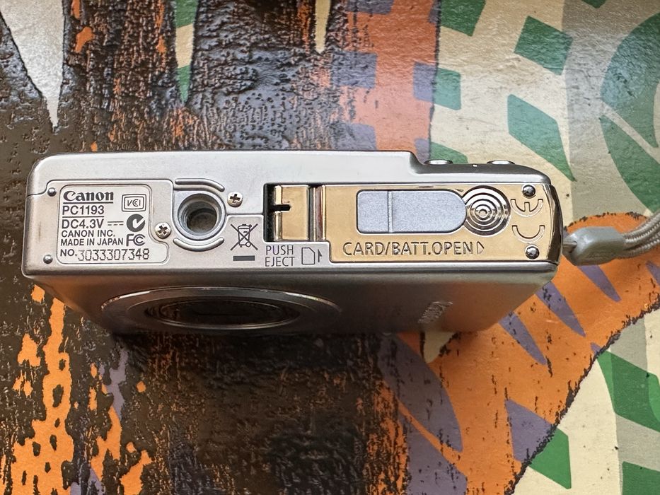 canon ixus 60 retro digital