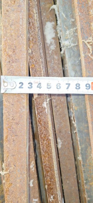 Продам угольник в хорошем состоянии