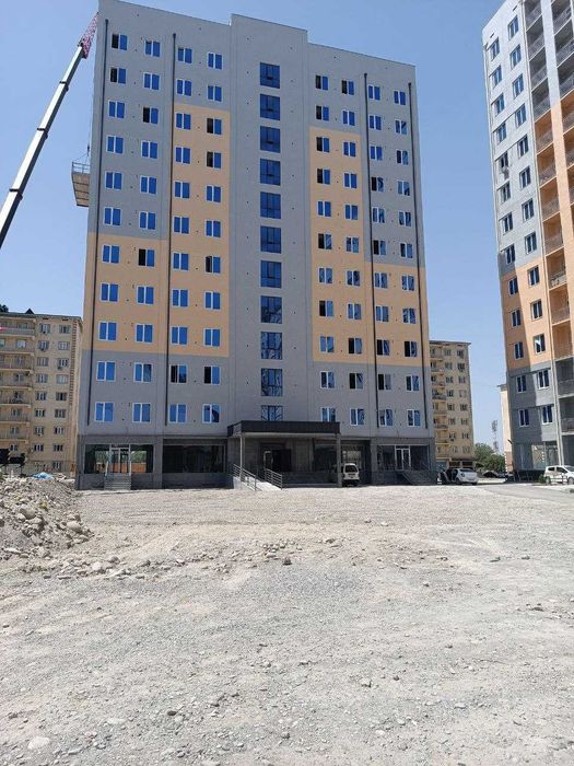 Farg'ona shahar markazidagi uy sotiladi, novostroyka