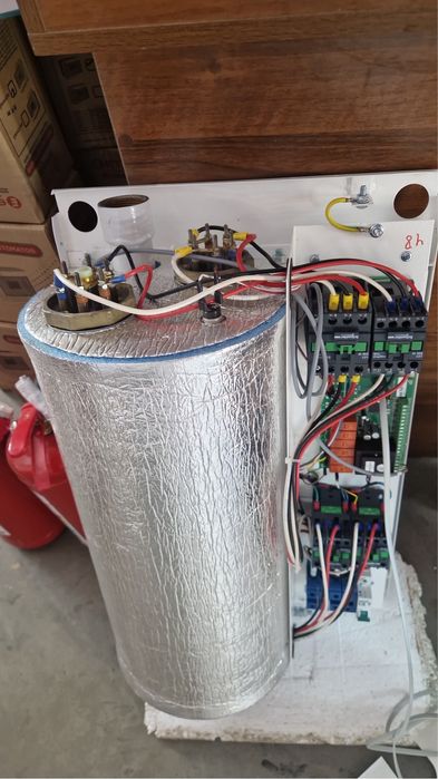 Электроприбор отопительный Universal -42