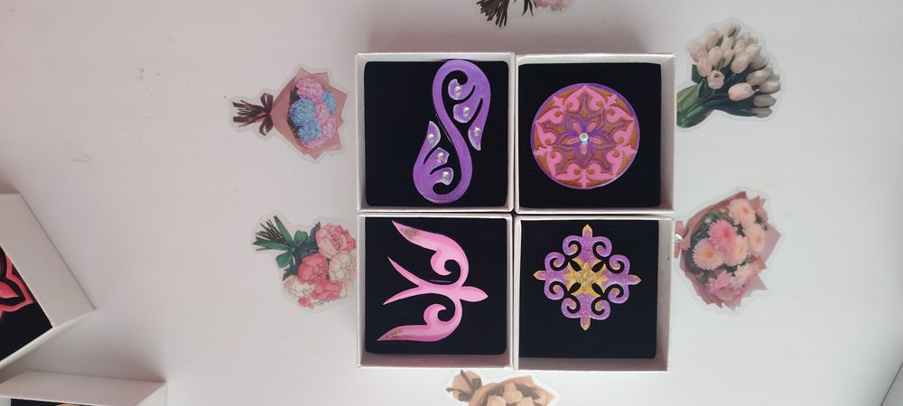 Продам этно брошки