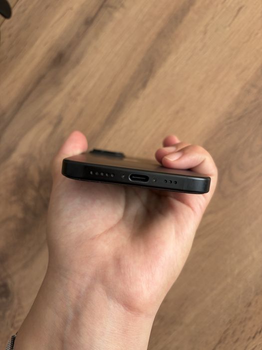 iPhone 15, 128 гб