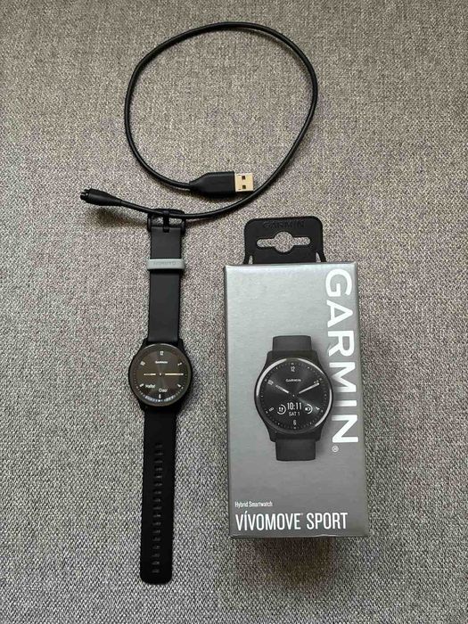 Garmin vivomove Sport – отлично състояние, с кутия и зарядно