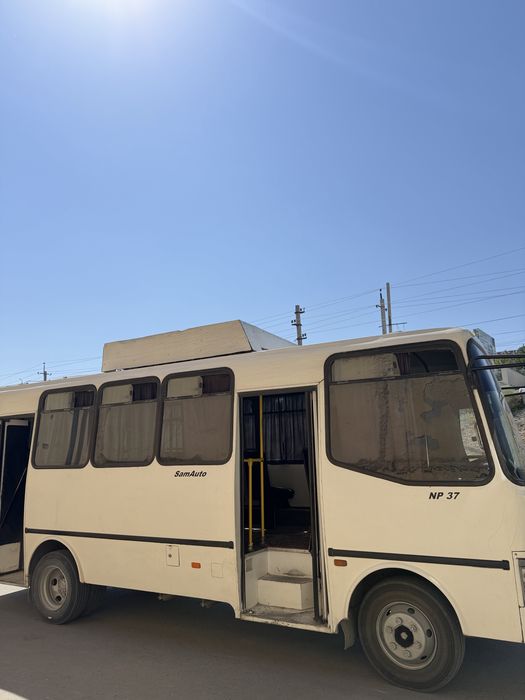 Isuzi avtobus sotiladi