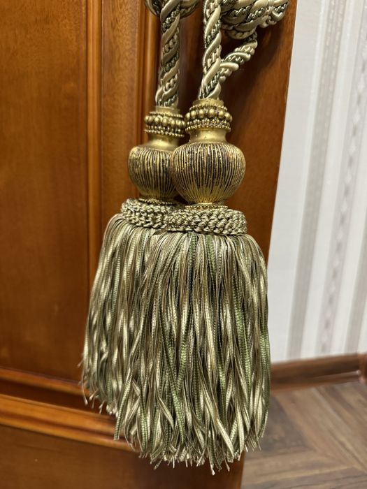 Продам прихваты для портьер, новые