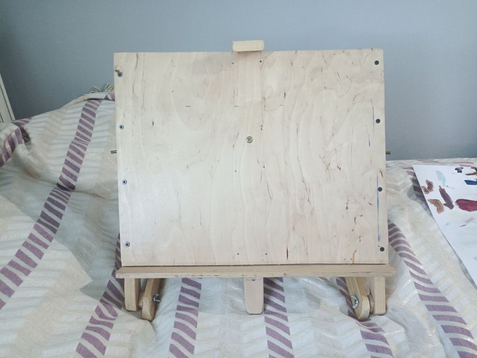 Продам мольберт!