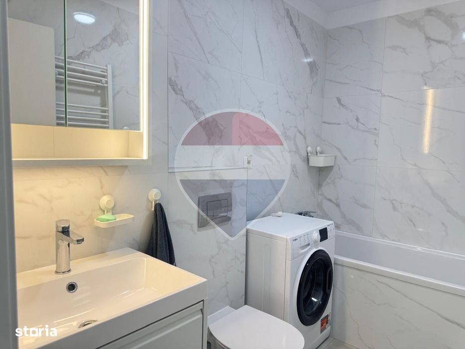 Inchiriere Apartament cu 2 camere, grădină de 62 mp și parcare