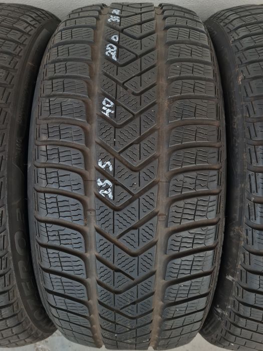Зимни гуми 4 броя PIRELLI SottoZero3 255 40 R20 дот 3621