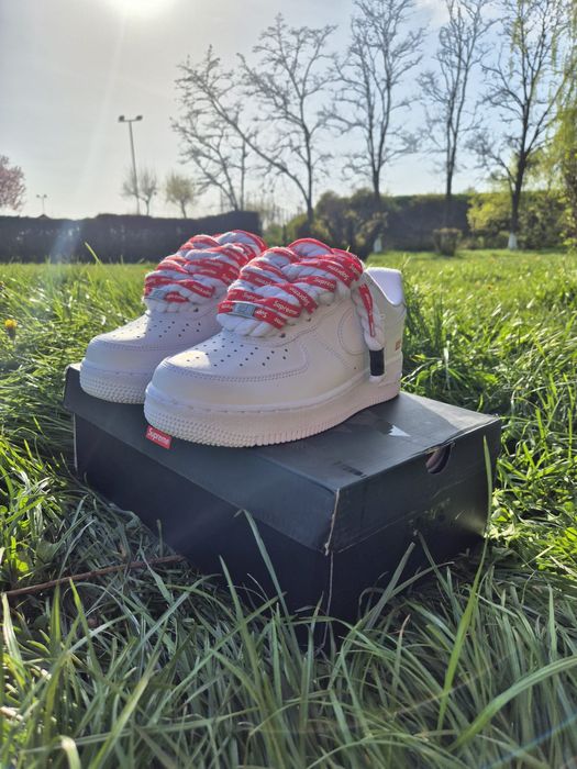 Nike Air Force 1 Low x Supreme White – Șireturi groase (Chunky Laces) – Mărime 38