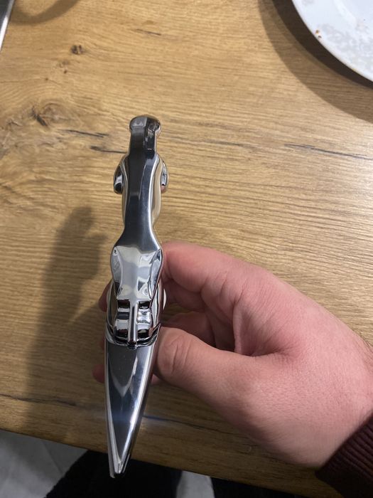 Statueta Logo Emblema Semn Pentru Capota Jaguar