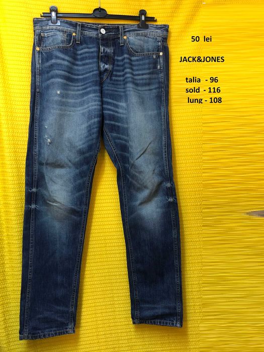 Pantaloni blugi barbati .