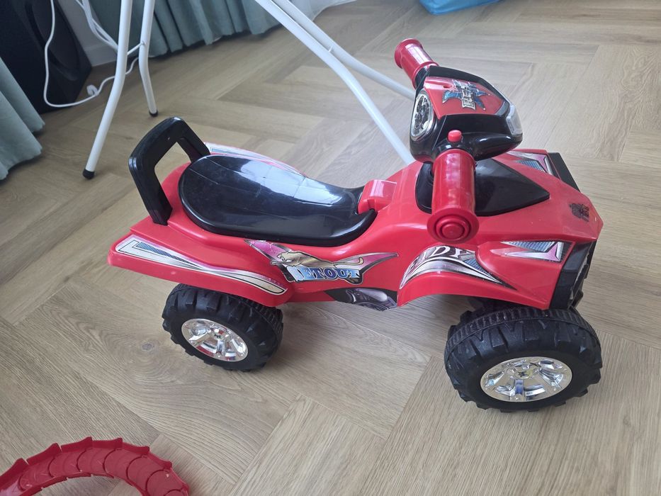 Детско atv за бурате с музика moni