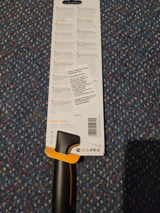 Cutit bucatarului Fiskars victorinox