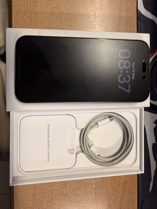 Iphone 15 pro titanium full box