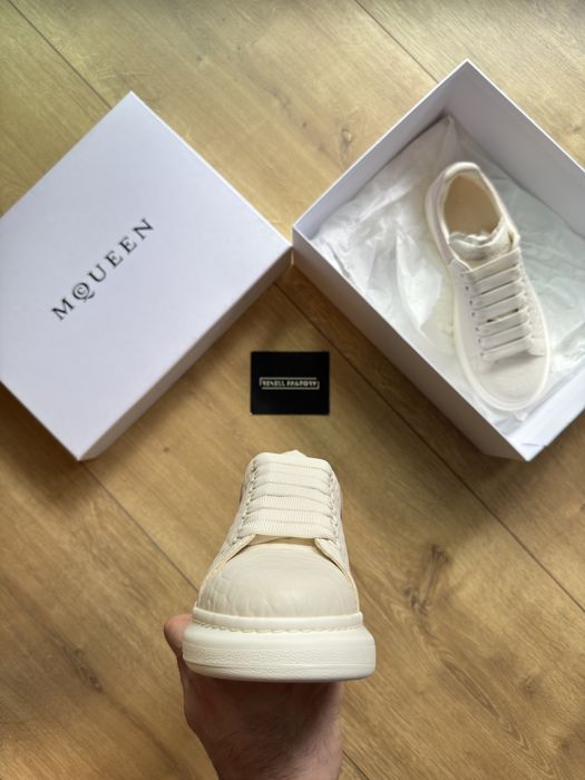 Tenesi/Sneakersi Alexander Mcqueen Leather Pink White - 100% ORIGINALI -