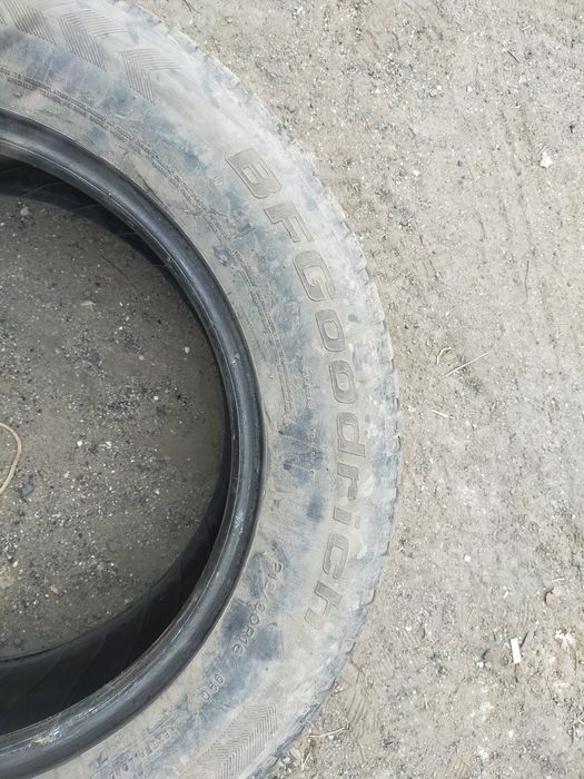 Продам шины б/у.