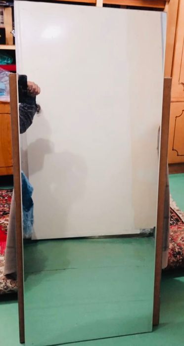 Продам зеркала , чистые , новые