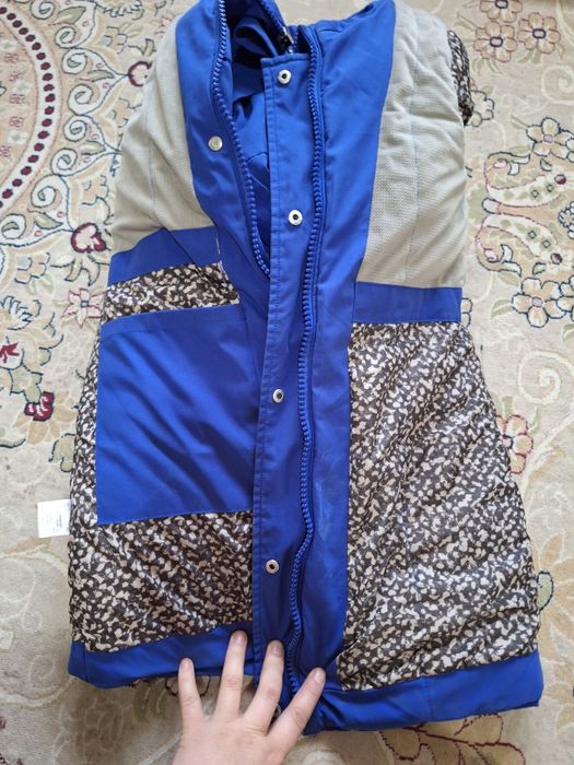 2куртки для девочек зимние