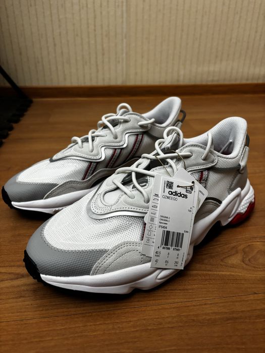 Кроссовки Adidas Ozweego