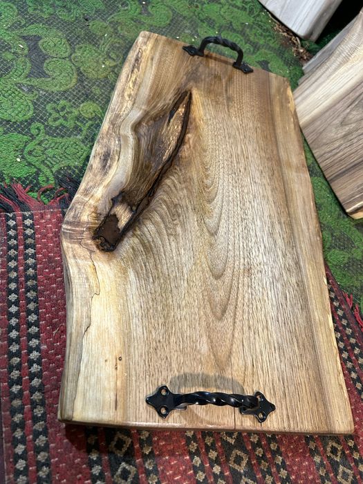 Дъски за рязане и сервиране от орех