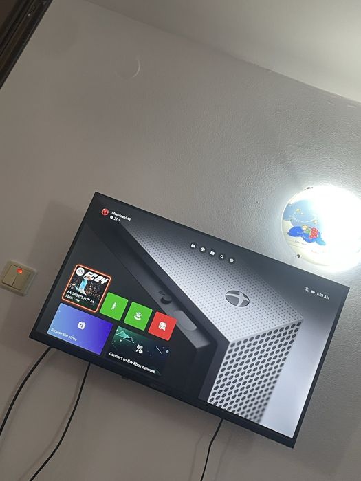 Vand xbox one s 512 gb ca nou + Fc24 joc