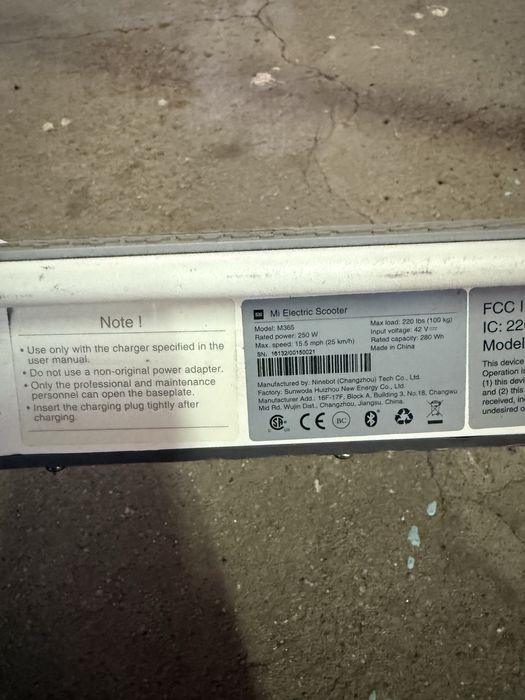 Xiaomi Mi Electric Scooter M365