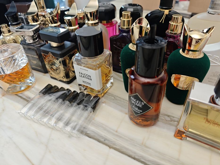 Стъклени шишенца за отливки на парфюми 3 и 5 ml