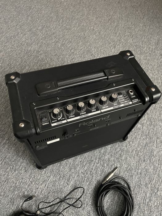 Amplificator Chitara ROLAND CUBE 10GX