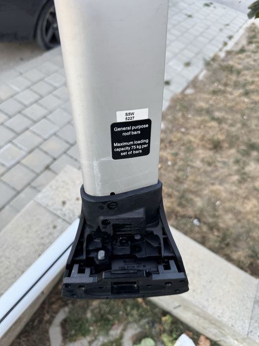 Напречни греди Yakima Whispbar