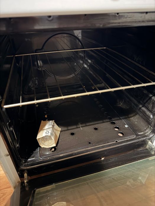 Продам газ плиту