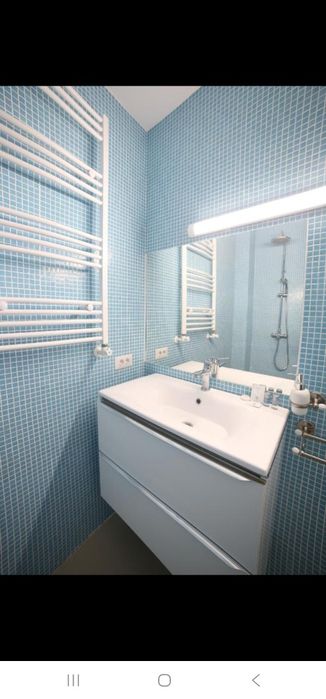 Vand afacere la cheie