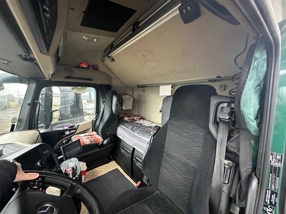De vanzare Cap tractor Mercedes Actros Mega Euro 6, an fabricatie 2018