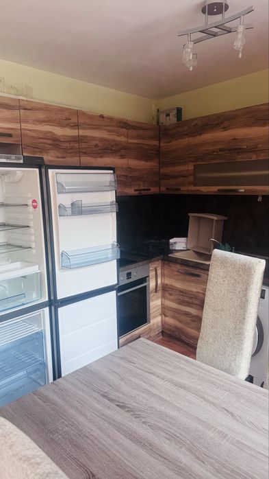 Дава под наем двустаен апартамент