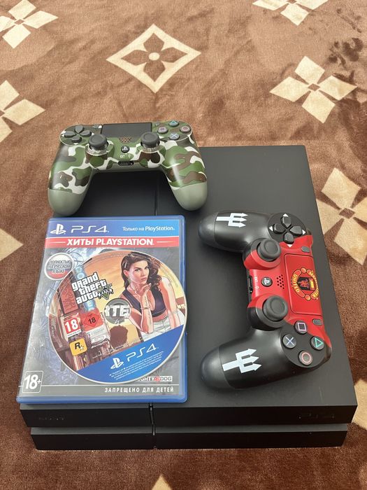 Продам PlayStation 4 Fat