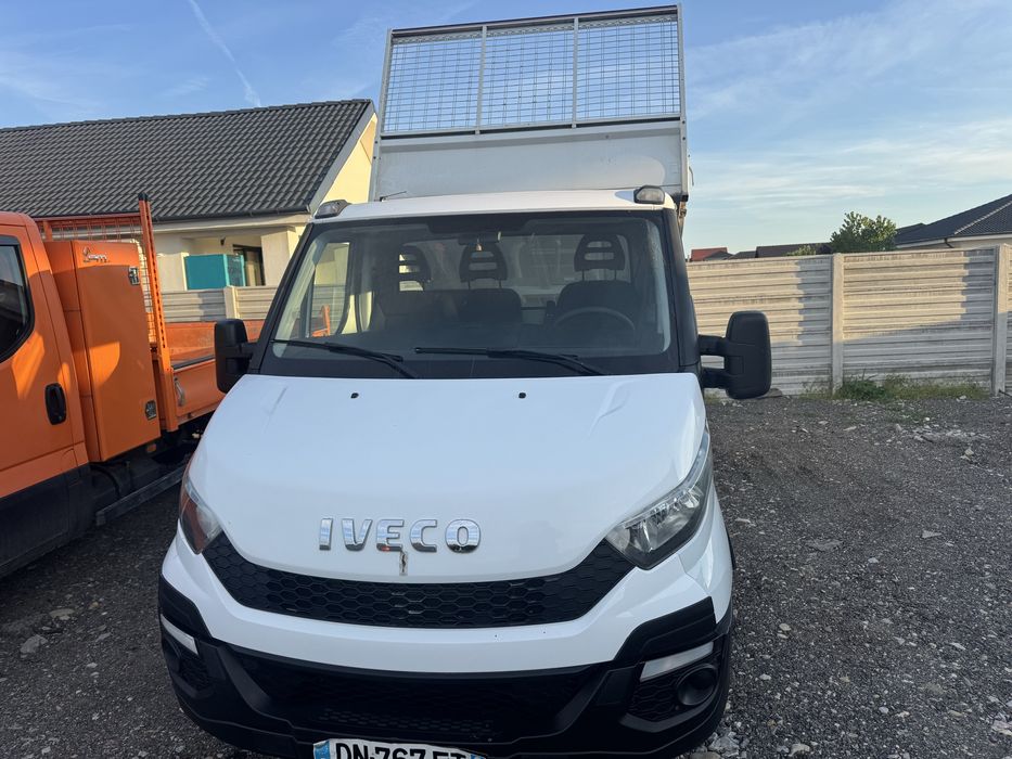 Iveco basculabil pe spate