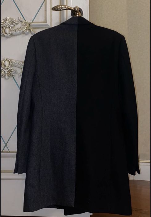 Пальто Saint Laurent Paris