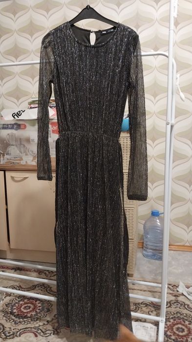 Продам  красивое платье